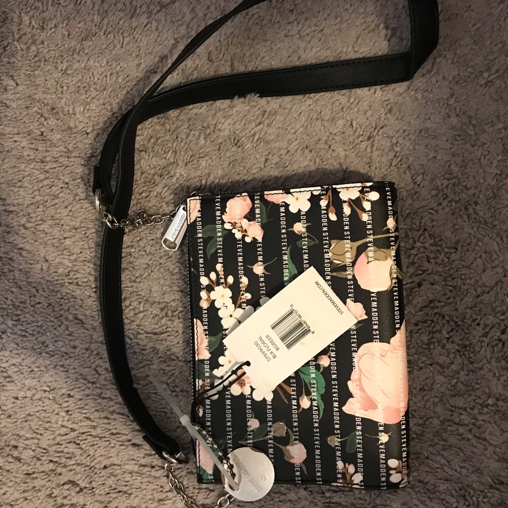 Brand new Steve Madden has purse